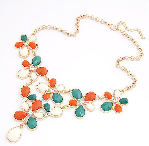 Fashion Beautiful Resin Necklace Jewelry (XL7101)