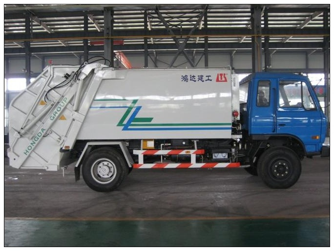 Rear-Loading Garbage Compression Truck