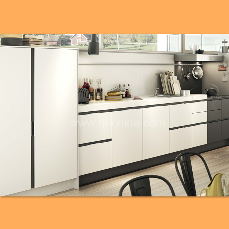 Small and Cheap White Lacquer Kitchen Cabinet for Australia Project