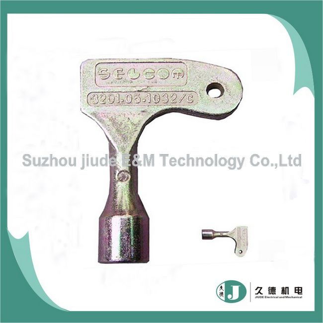 Triangular Elevator Door Key (3201.03.1032)