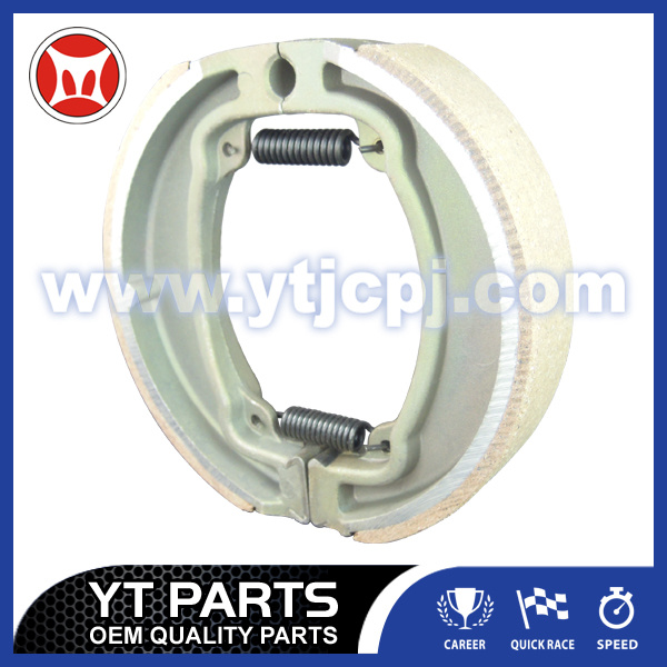 WH125 Motorcycle Brake Shoe with Good Quality