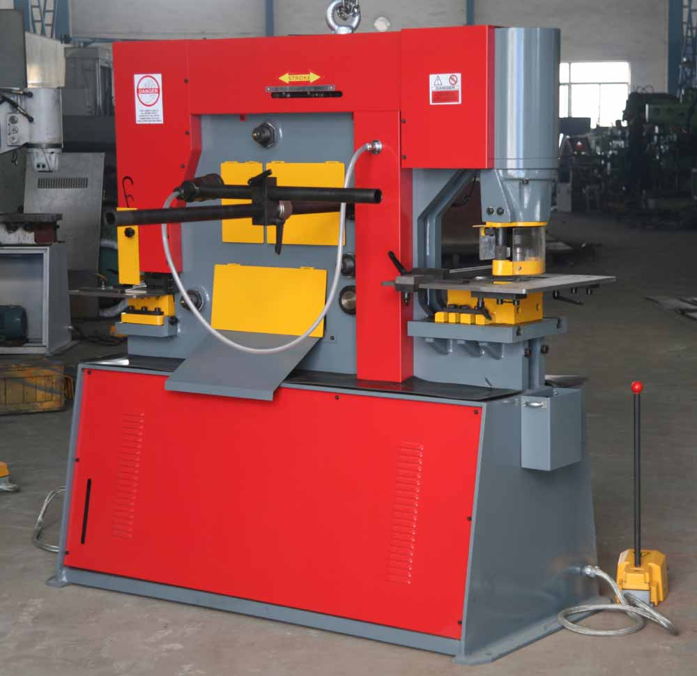 Hydraulic Iron Worker