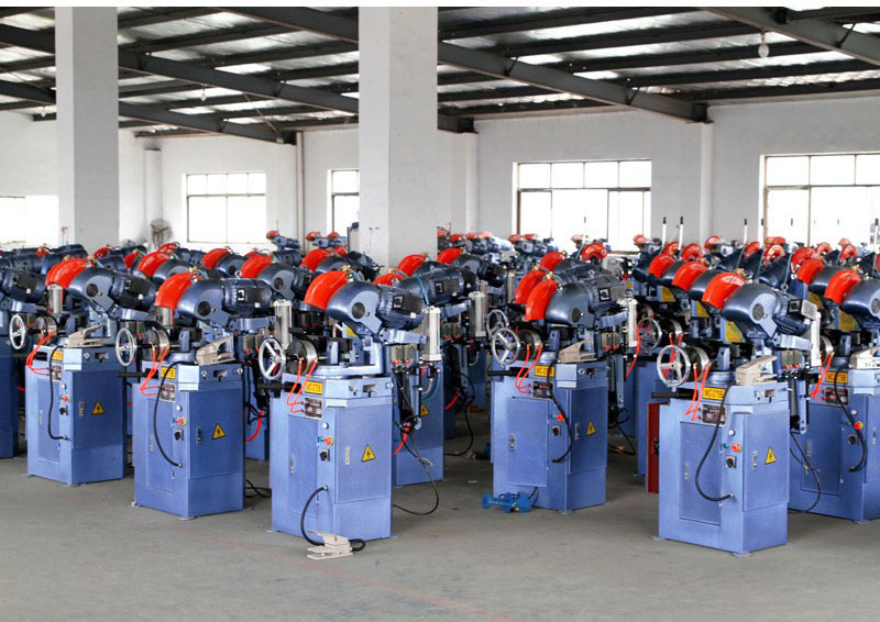 Pipe Cutting Machine