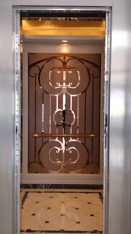 Qualified Passenger Elevator
