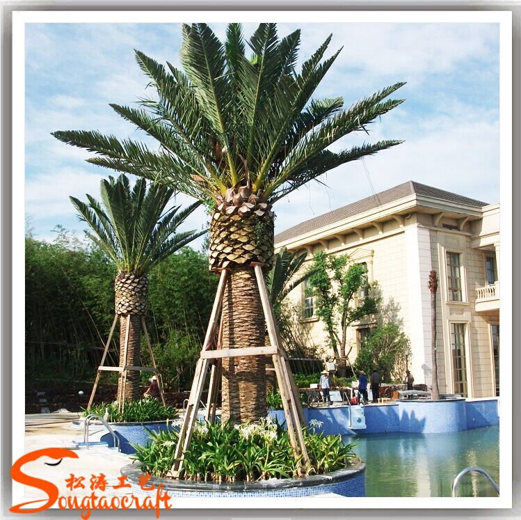 Customized Fiber Glass Artificial Date Palm Tree