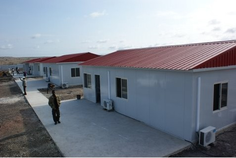 Prefab Modular 1 Storey House/Building for Temporary Office /Living/Dormitory (Gable Roof-78009mA)