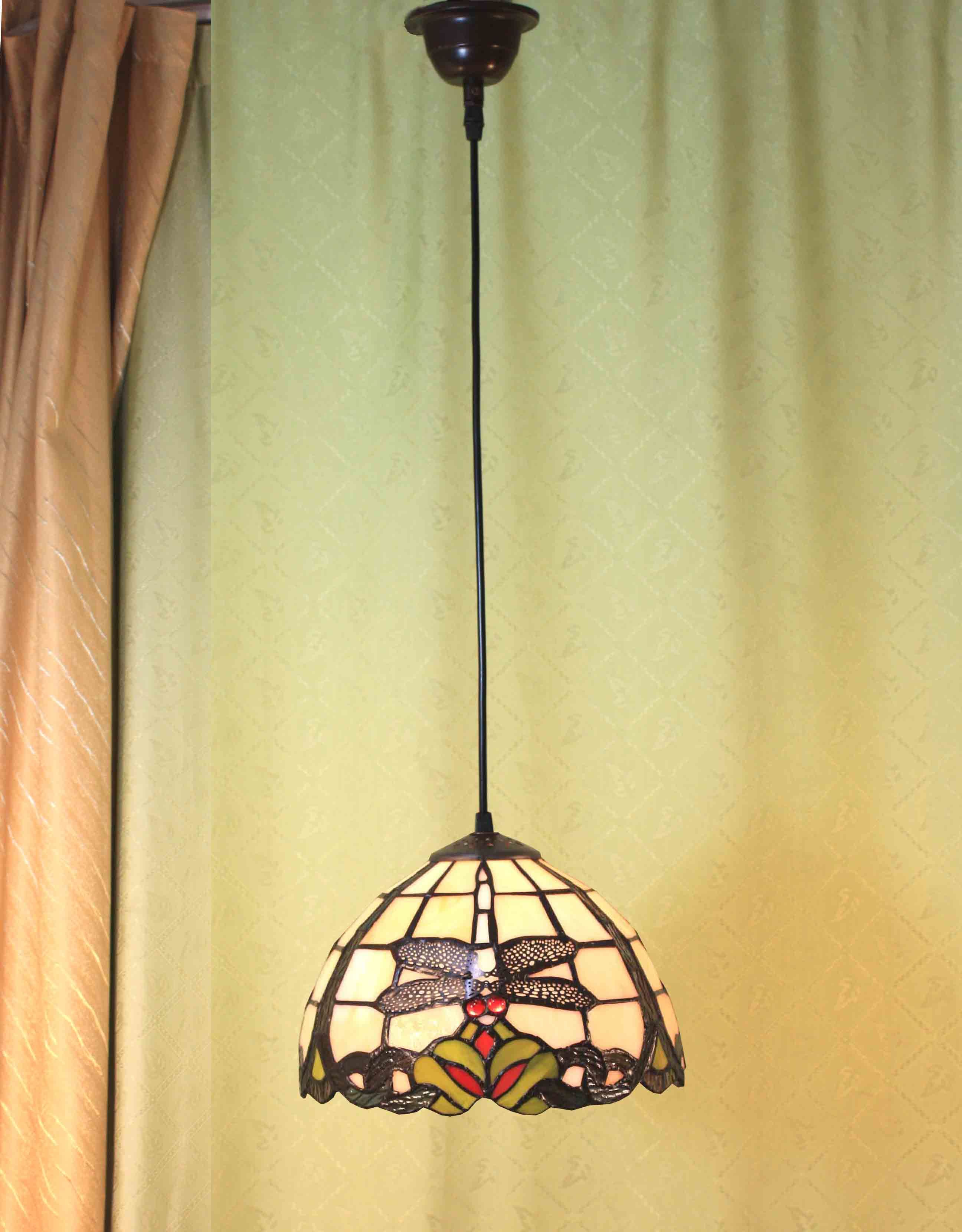 Art Tiffany Table Lamp 807