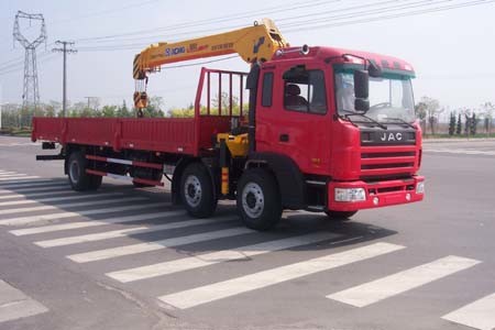 Truck with Crane (EuropeIII)