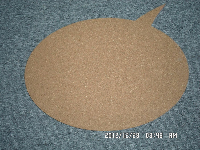 Cork Bulletin Board with Oval Shape (031804)