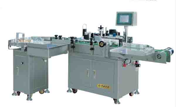 Vertical Self Adhesive Labelling Machine (TB-100A)