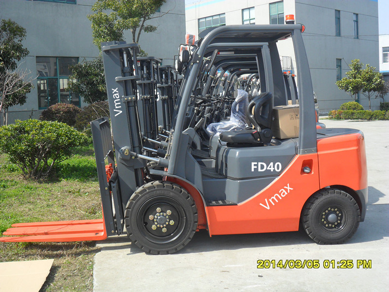 Cheap 4 Ton Diesel Forklift Truck with High Quality