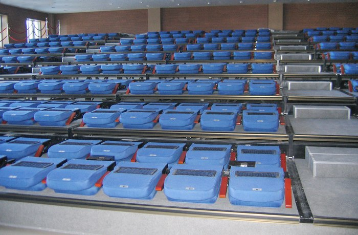 Telescopic Seating with CE and SGS Certificate