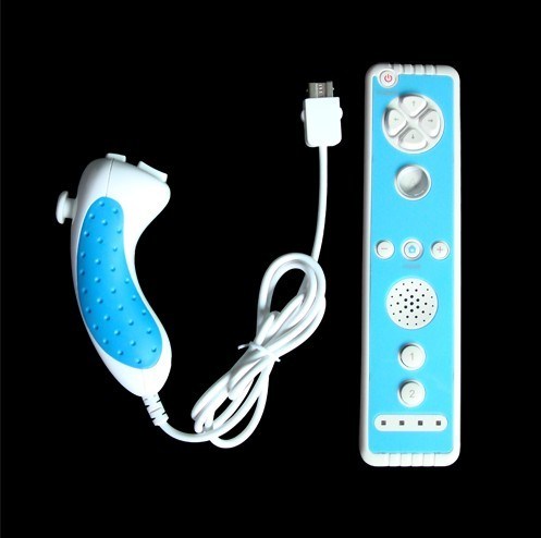 Wii Remote and Nunchuk /Game Accessory (SP5013)