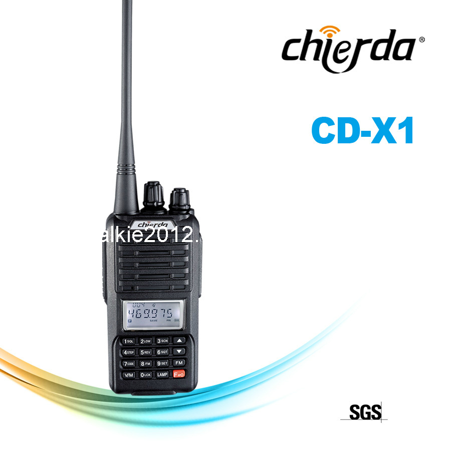 Chierda Professional Walkie Talkie with LCD (CD-X1)