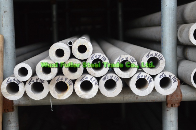 Deformed 201 Stainless Steel Pipe with Bargain Price