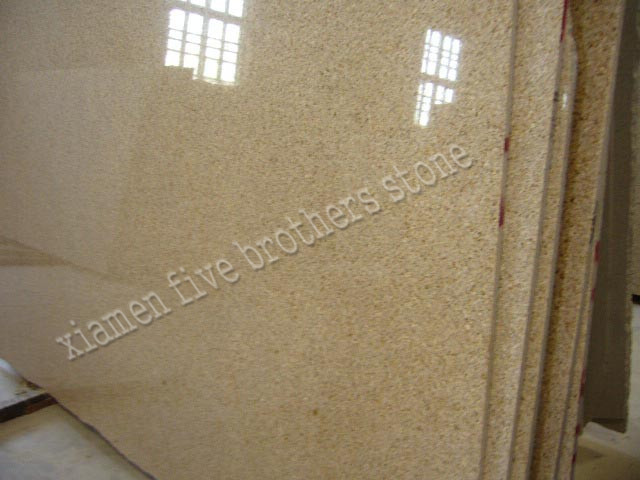 Chinese Rusty G682 Granite Into Slab, Tile, Countertop, Basin Stone