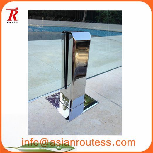 Glass Spigot Hardware for Glass Fence