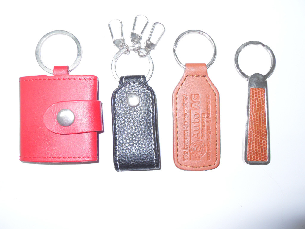 Leather Mini Cute Key Chain (SDB-9464)