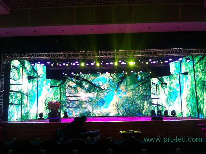 High Resolution P4.8 Indoor Rental LED Display with 576X576mm Panel