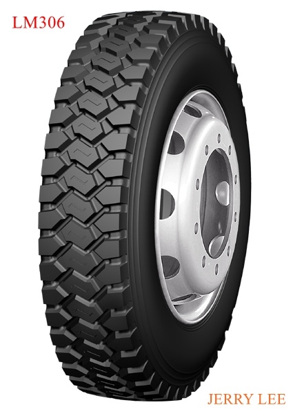 Roadlux Tyre with 4 Sizes (306)