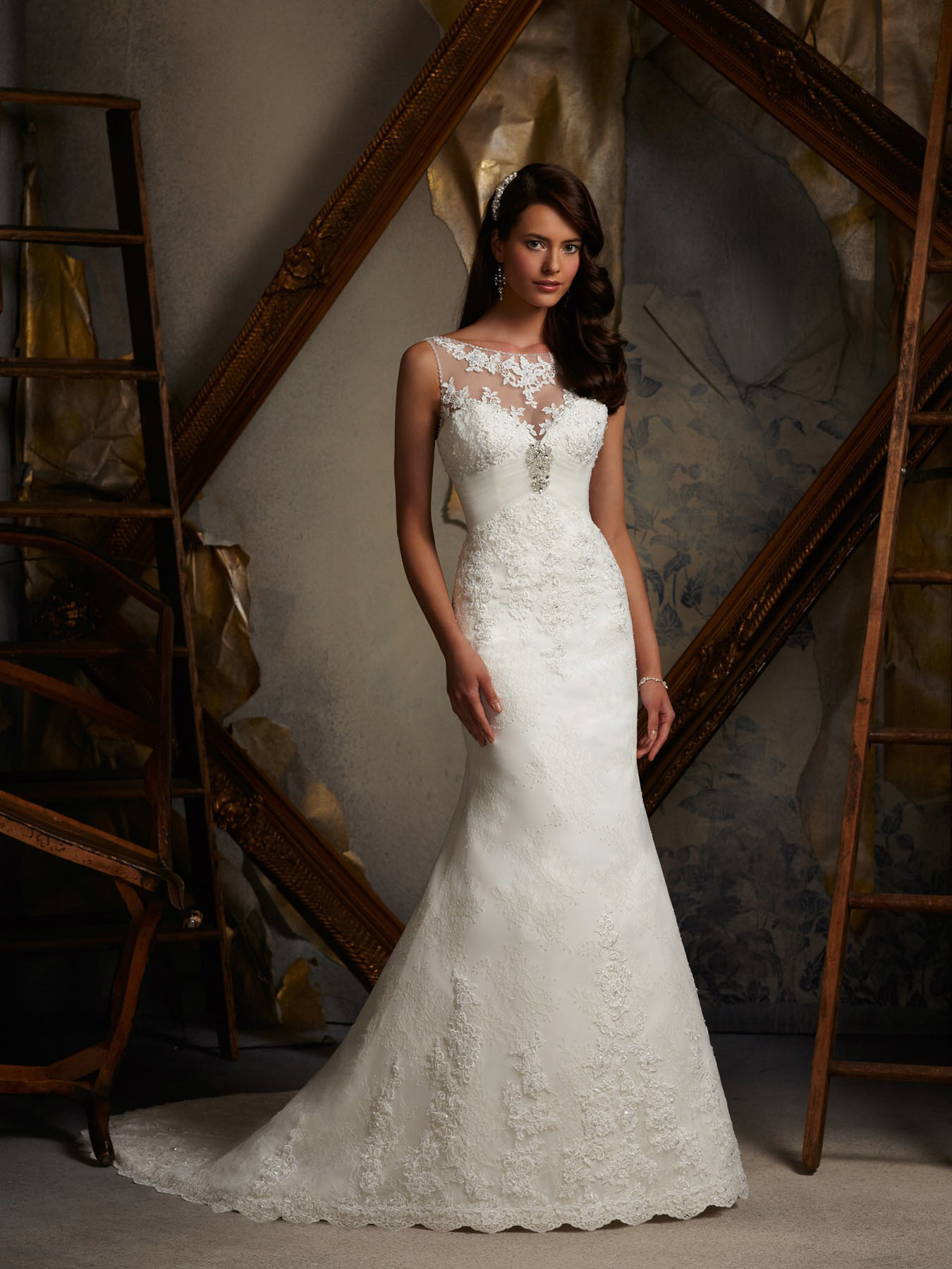 Ivory Boat Neck Trumpet Lace Bridal Wedding Gown