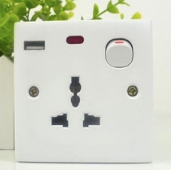 13A Mf Wall Switched Socket with USB Port
