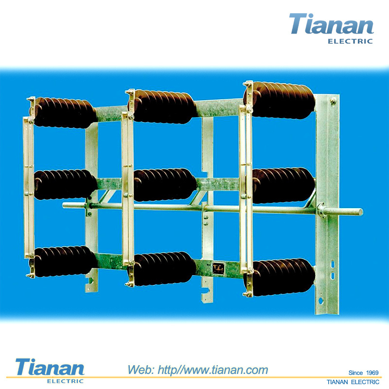 12 - 38.5 kV, 400 - 4 000 A Exterior Disconnect Switch / Medium-Voltage / Fused