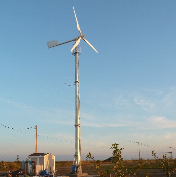 2kw Pitched Controlled China High Efficiency Wind Turbine