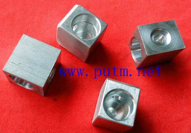 Oil Pipe Lathe Connector Turning Part (P. U. TCNC0009)