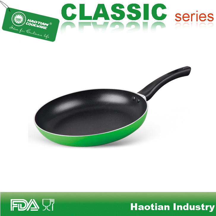 Skillet frying pan with non stick coating