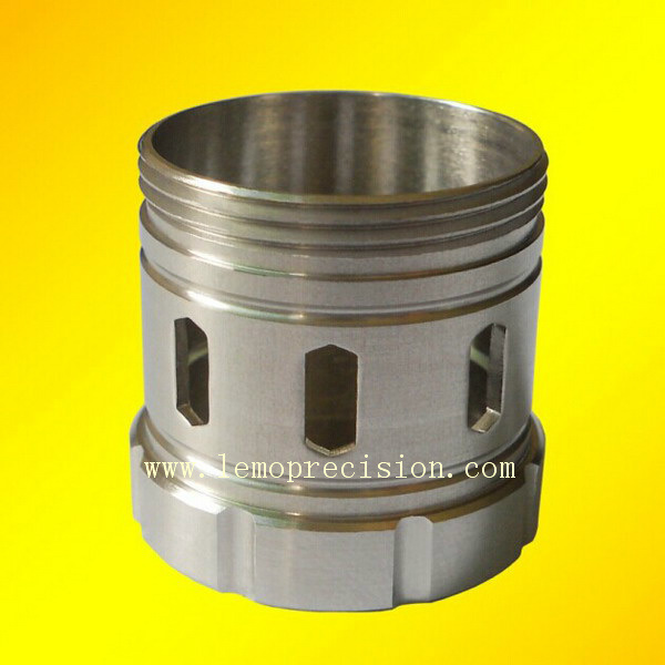 Metal Parts by CNC Turning (LM-711)