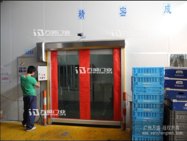 Made in China High Quality Transparent Rolling Doors