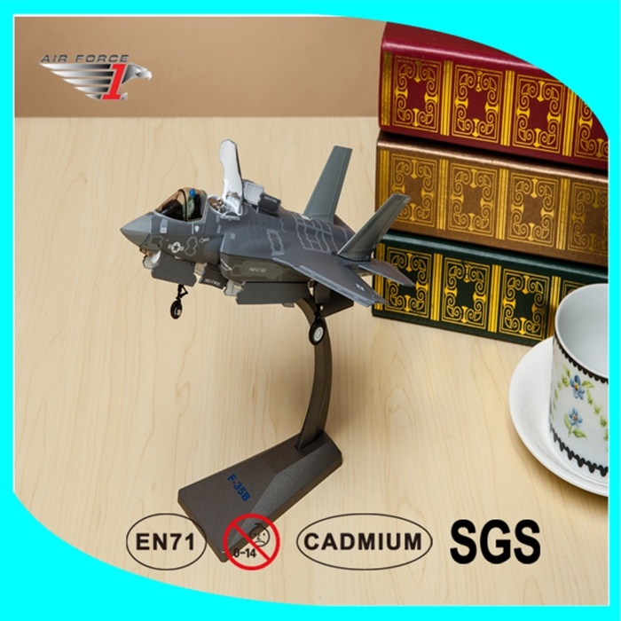 F35b Flight Model with 1: 72 Scale Alloy and ABS Material