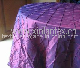 Pintuck Table Cloth -1