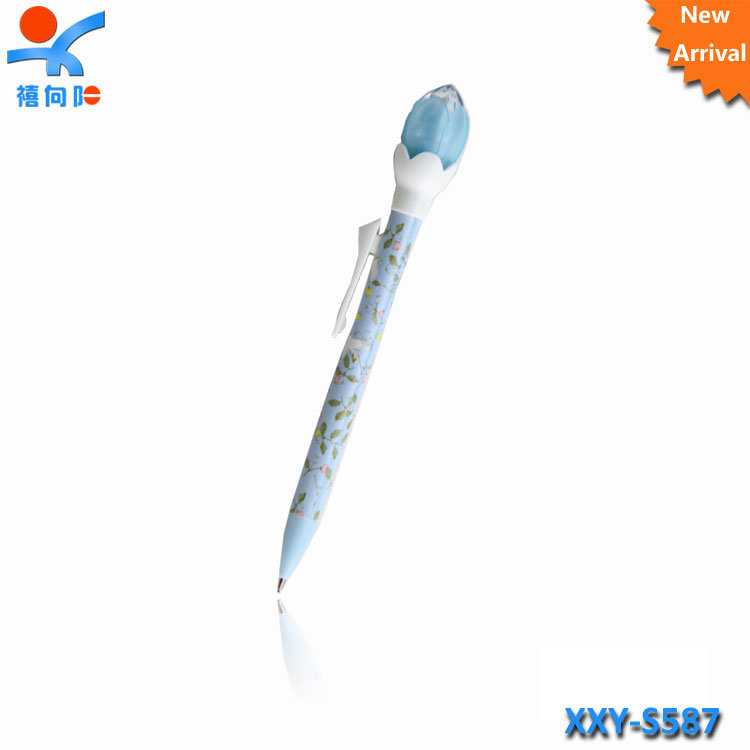 2015 New Design Automatic Pencil with Foldable Flower Type Cap