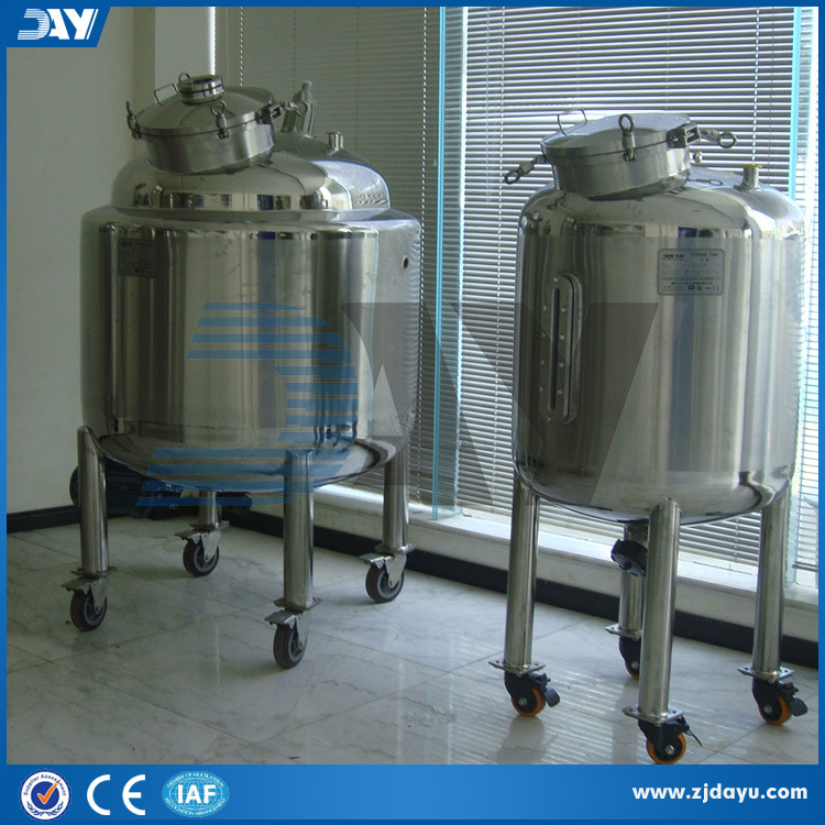 Stainless Steel Vertical Milk Beverage Beer Sealed Storage Tanks (CE)