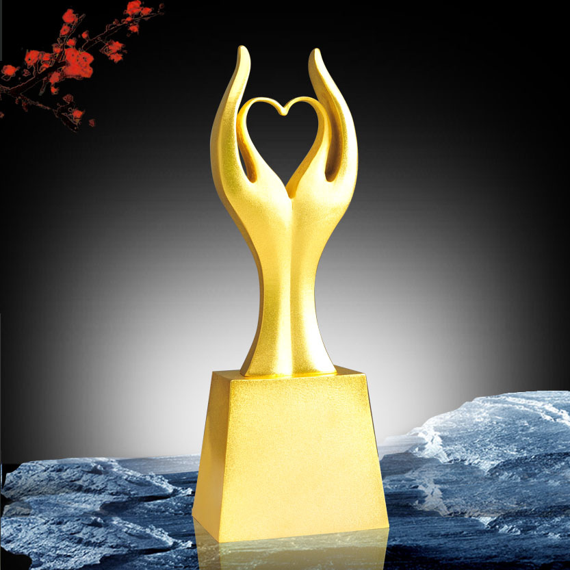 Customized Injection Hand Craft with Zinc Alloy Material