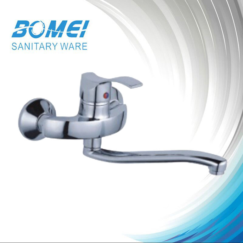 Single Handle Brass Body Wall Kitchen Faucet (BM52002)