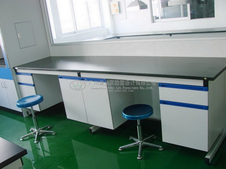 Wall Bench for Lab Grade