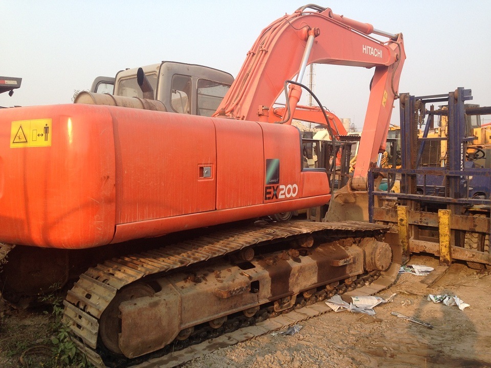 Used Hitachi Ex200-5 Excavator