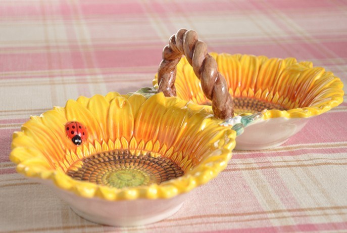 Sun Flowers Candy Plate Made From Ceramic (D3179Z)