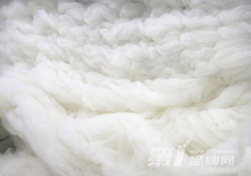 Dehaired Wool