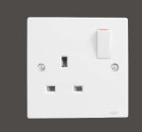 Factory Low Price 13A Switched Socket