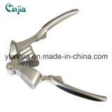 Kitchenware Gadget Stainless Steel Garlic Presser with Handle