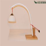 Lightingbird Fashion Decorative Light Wood Table Lamp (LBMT-HTW)