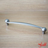 Zinc Alloy Furniture Pull Kitchen Cabinet Handle Drawer Handle (AW1985)