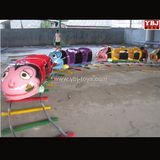 2015 Hot Cheap Amusement Park Electric Bees Trains with 4 Seat