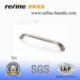 Furniture Hardware Pull Handle in Zinc Alloy (Z-781)