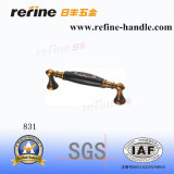 European Style Furniture Hardware Pull Handle in Zinc Alloy (M-831)