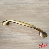 Hardware Fitting Furniture Cabinet Zinc Handle Pull Handle (AW1720)